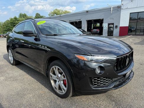 Used 2017 Maserati Levante w/ Sport Package AWD/4WD image 15