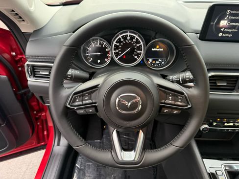 New 2025 MAZDA CX-5 AWD 2.5 S w/ Preferred Package image 2