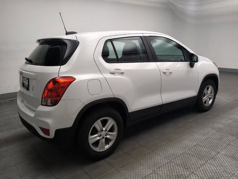 Used 2020 Chevrolet Trax LS FWD image 10