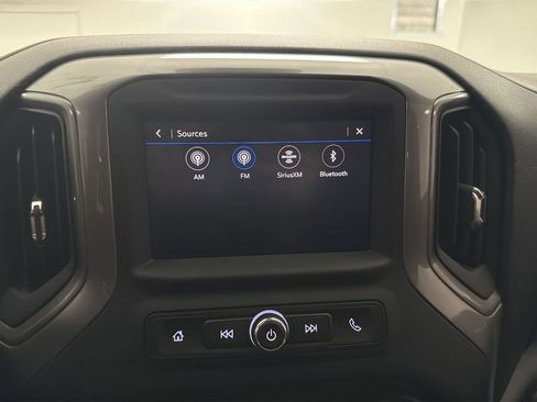 Used 2023 Chevrolet Silverado 1500 Custom image 35