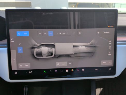 Used 2022 Tesla Model S image 25