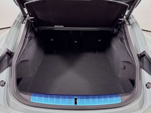 New 2025 Porsche Taycan 4 Cross Turismo image 28