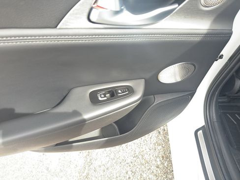 Used 2018 Kia Stinger GT2 image 36