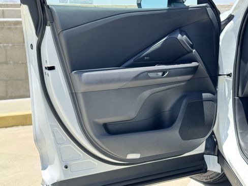 New 2026 Lexus TX 500h AWD image 18
