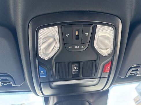 New 2026 RAM 3500 Tradesman AWD/4WD image 17
