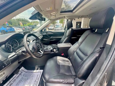 Used 2019 MAZDA CX-9 Touring w/ Touring Premium Package FWD image 14