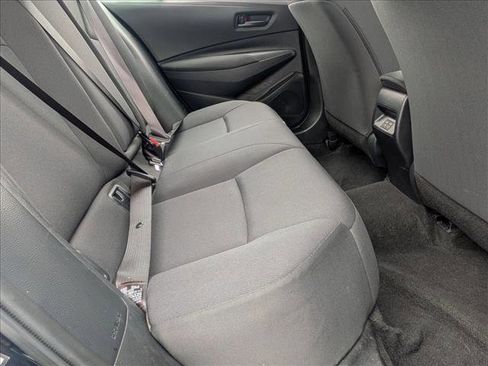 Used 2025 Toyota Corolla LE image 18