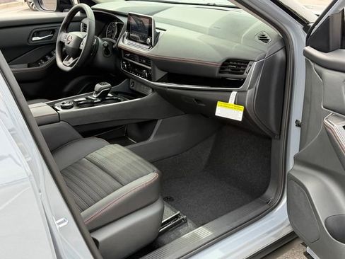 New 2026 Nissan Rogue SV AWD/4WD image 26