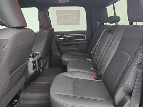 New 2026 RAM 2500 Big Horn AWD/4WD image 31