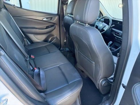 Used 2024 Buick Encore GX Sport Touring image 15