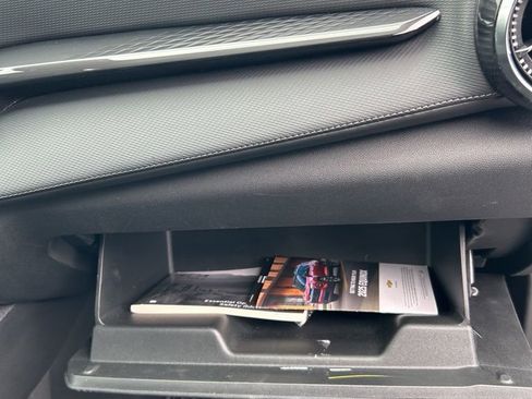 Used 2025 Chevrolet Equinox LT w/ Convenience Package II image 70