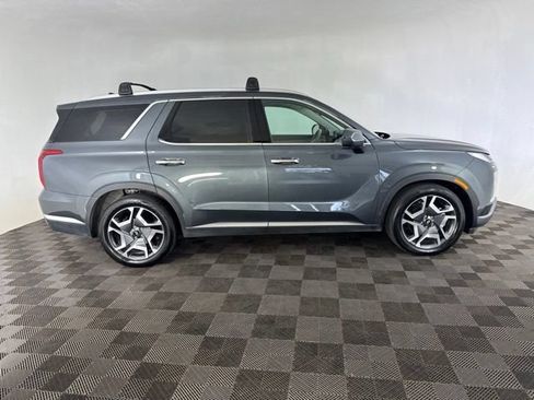 Used 2023 Hyundai Palisade Limited w/ Cargo Package FWD image 6