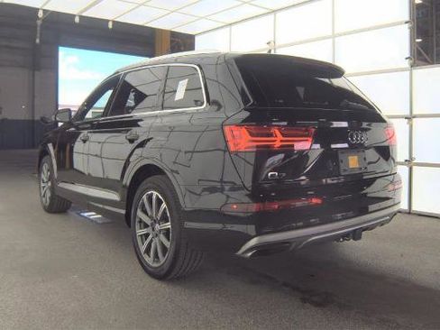 Used 2017 Audi Q7 3.0T Prestige w/ Prestige Package image 4
