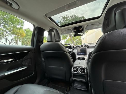 Used 2022 Mercedes-Benz C 300 Sedan w/ Advanced USB Package image 37
