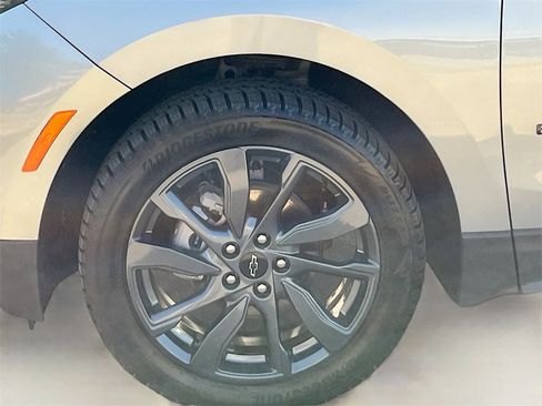 Used 2024 Chevrolet Equinox RS w/ LPO, Floor Liner Package image 29
