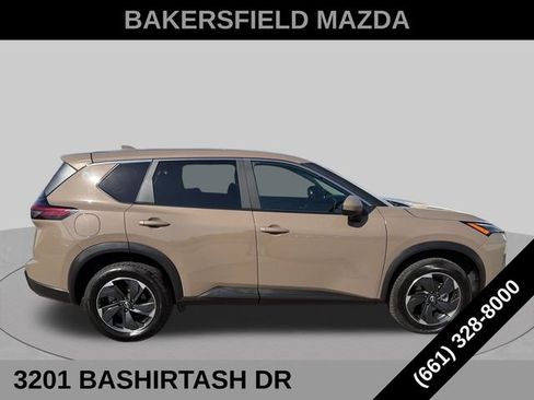 Used 2025 Nissan Rogue SV AWD/4WD image 6