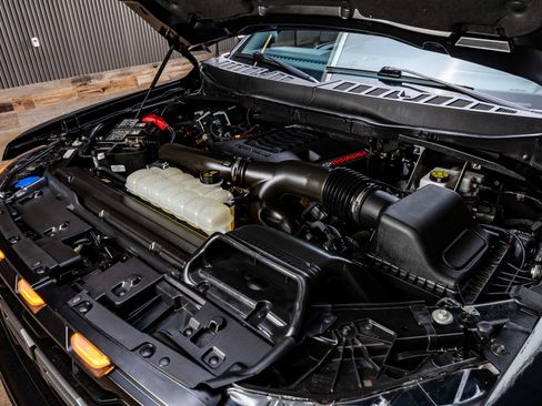 Used 2025 Ford F150 Raptor image 39