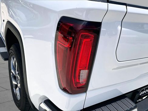 Used 2026 GMC Sierra 1500 SLT RWD image 28