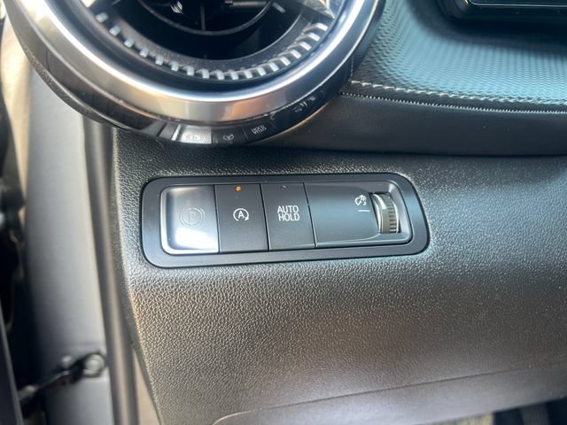 Used 2025 Chevrolet Equinox LT FWD image 26