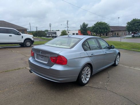 Used 2011 BMW 328i Sedan RWD image 5