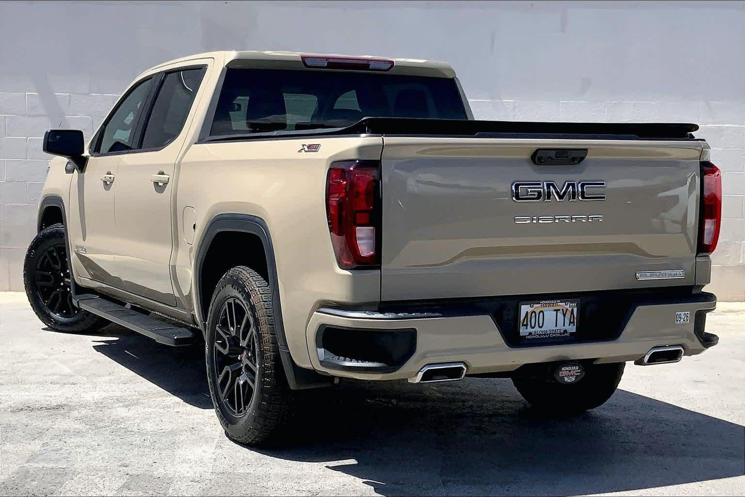 Used 2023 GMC Sierra 1500 Elevation AWD/4WD image 4