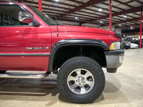 Used 1997 Dodge Ram 1500 Truck 4x4 Regular Cab image 11