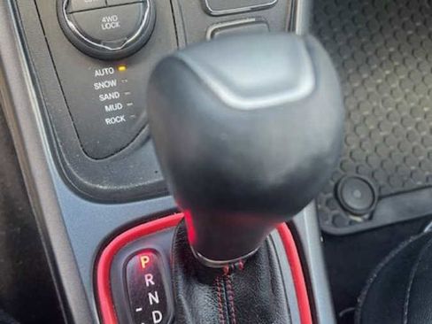Used 2019 Jeep Compass Trailhawk w/ Cold Weather Group image 7
