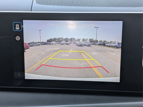 Certified 2026 Hyundai Santa Fe SE FWD image 21