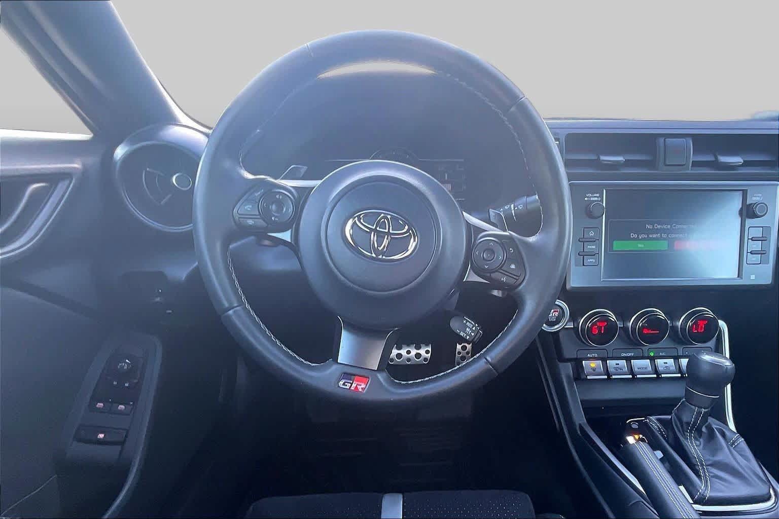 Used 2025 Toyota GR86 Premium RWD image 6
