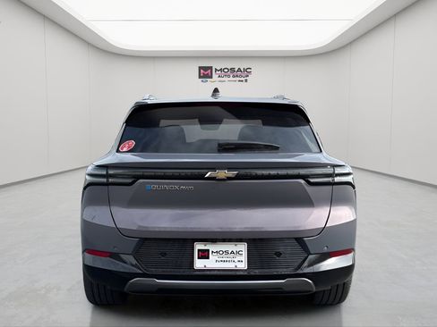 New 2026 Chevrolet Equinox EV LT w/ Convenience Package II image 6