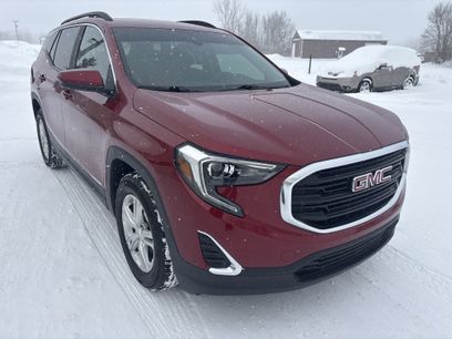 Used 2021 GMC Terrain SLE w/ Driver Convenience Package