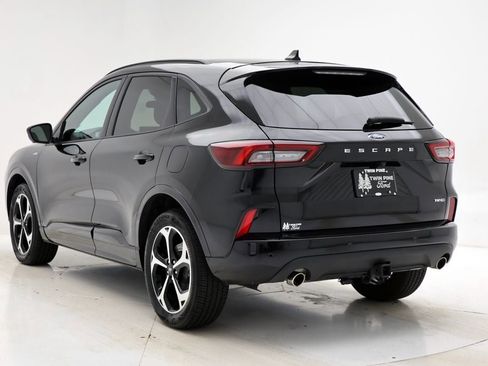 Used 2023 Ford Escape ST-Line Select w/ Tech Pack #2 image 7