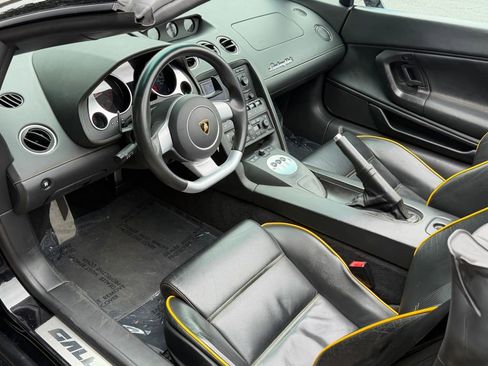 Used 2007 Lamborghini Gallardo Spyder AWD/4WD image 32