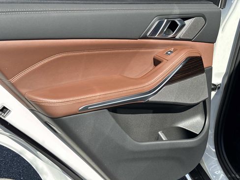 New 2026 BMW X5 sDrive40i w/ Climate Comfort Package image 12