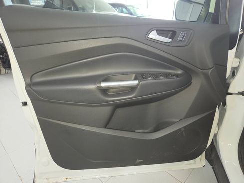 Used 2019 Ford Escape SE AWD/4WD image 13