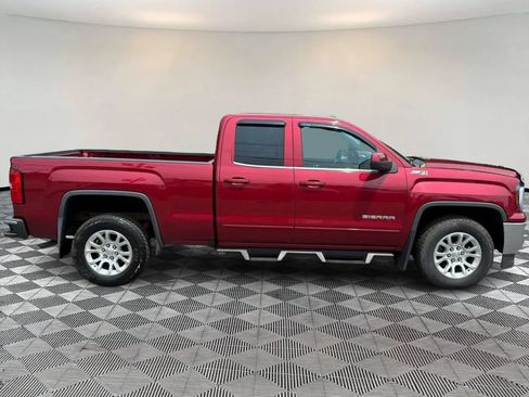 Used 2018 GMC Sierra 1500 SLE w/ SLE Value Package AWD/4WD image 8