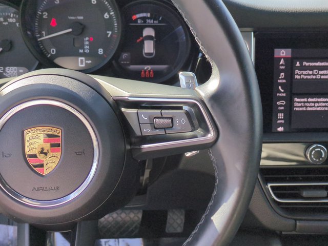 Used 2024 Porsche Macan AWD/4WD image 19