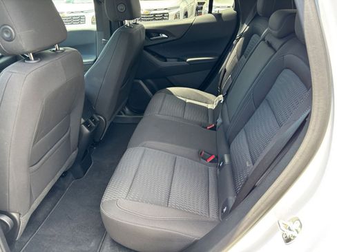 Used 2025 Chevrolet Equinox LT image 25