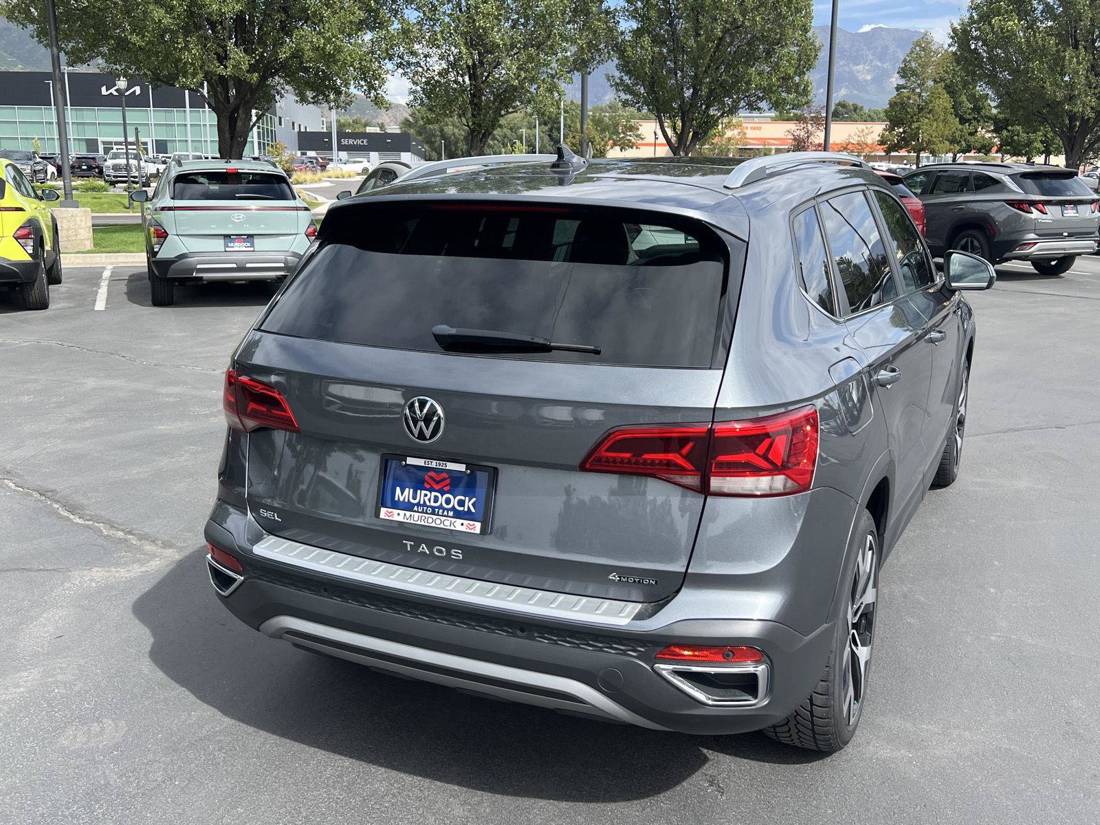 Used 2023 Volkswagen Taos SEL AWD/4WD image 17