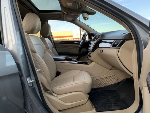 Used 2015 Mercedes-Benz ML 350 SUV image 34