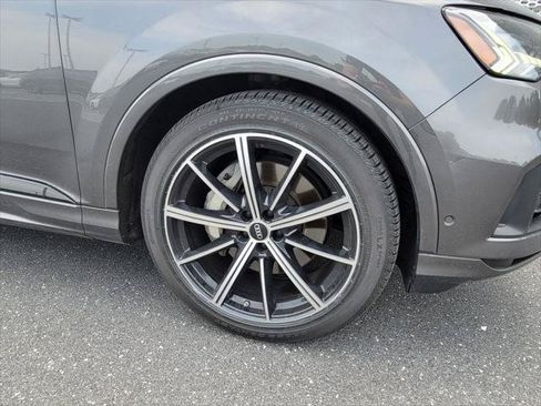 Certified 2024 Audi Q7 3.0T Prestige AWD/4WD image 2