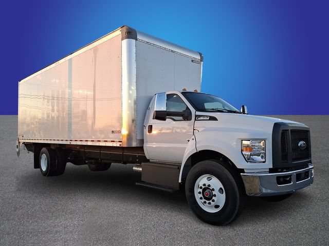 Used 2023 Ford F650 2WD Regular Cab Super Duty image 3