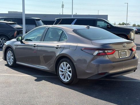 Used 2023 Toyota Camry LE FWD image 8