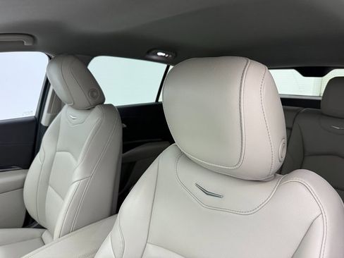 Used 2020 Cadillac XT4 Luxury image 25