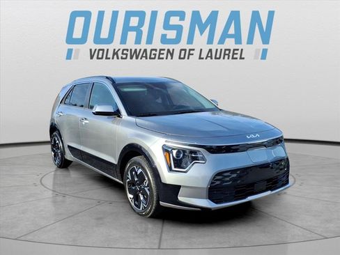 Used 2024 Kia Niro Wind image 1