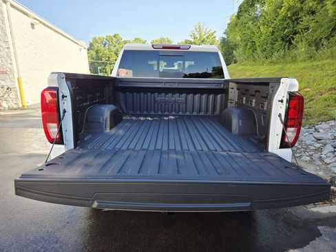 New 2026 GMC Sierra 1500 Elevation w/ Elevation Premium Package image 13