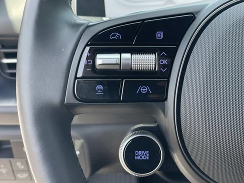 Certified 2025 Hyundai Ioniq 6 Limited RWD image 8