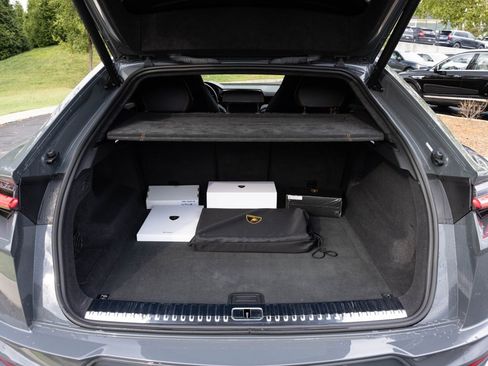 Used 2024 Lamborghini Urus S image 42