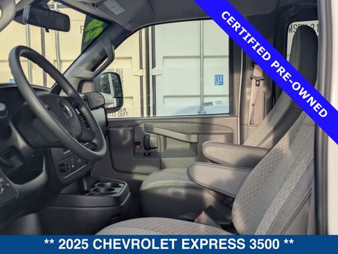 Used 2025 Chevrolet Express 3500 LT w/ LT Preferred Equipment Group RWD image 19