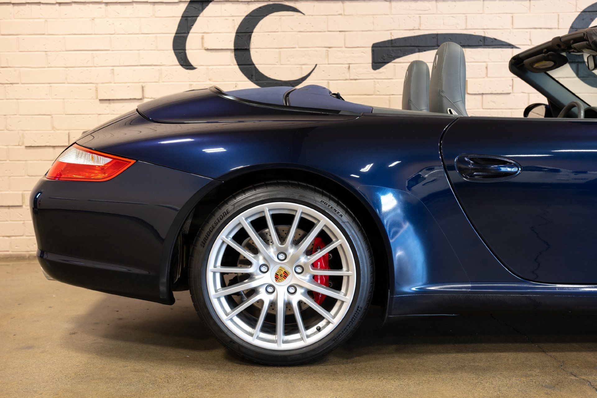 Used 2006 Porsche 911 Carrera S RWD image 20